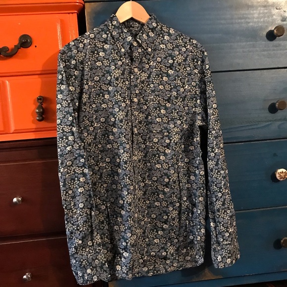 J crew men blue flower print shirt - Picture 2 of 9